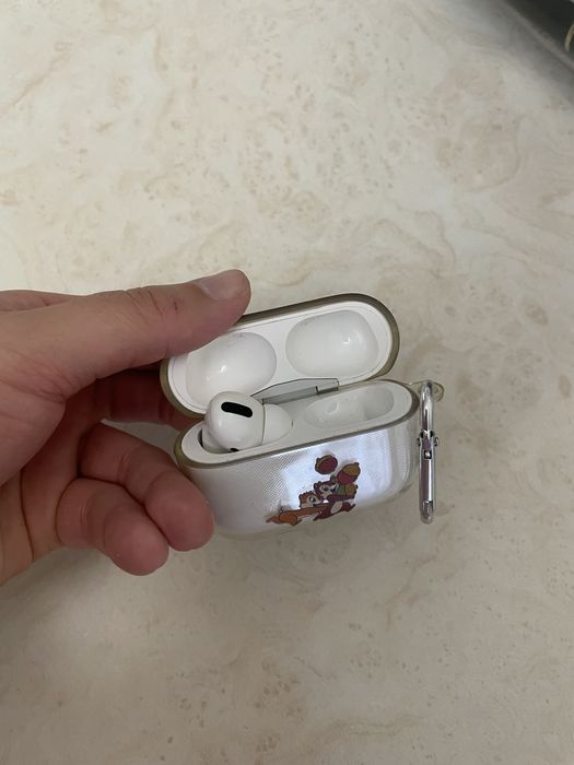 Продам наушники ,не дорого ,