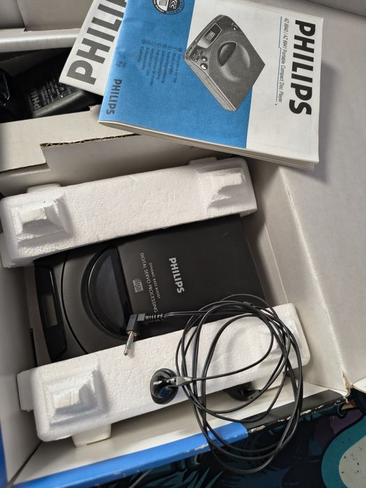 Cd Player portabil Philips AZ 6840