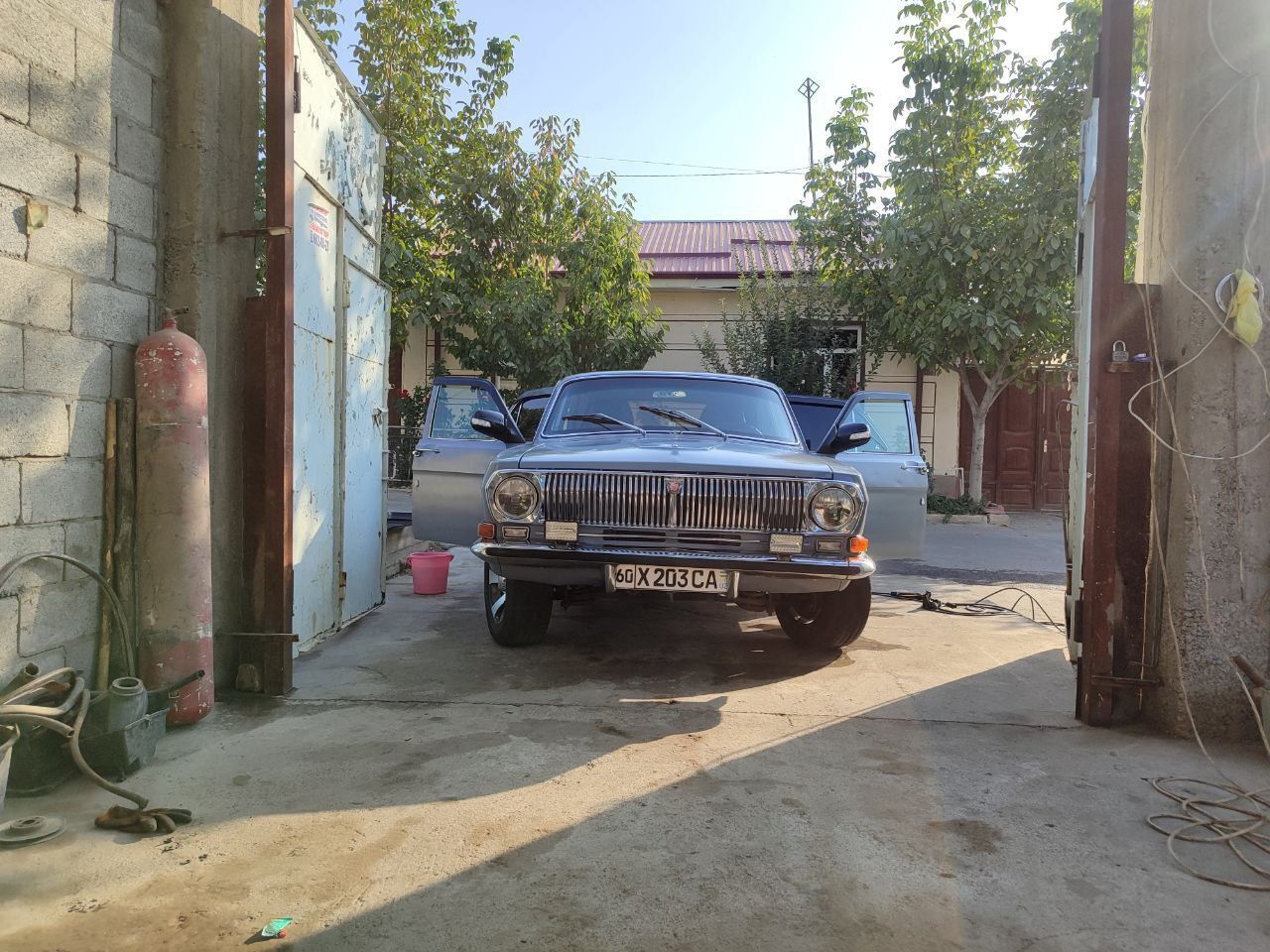 Volga 2401 sotiladi