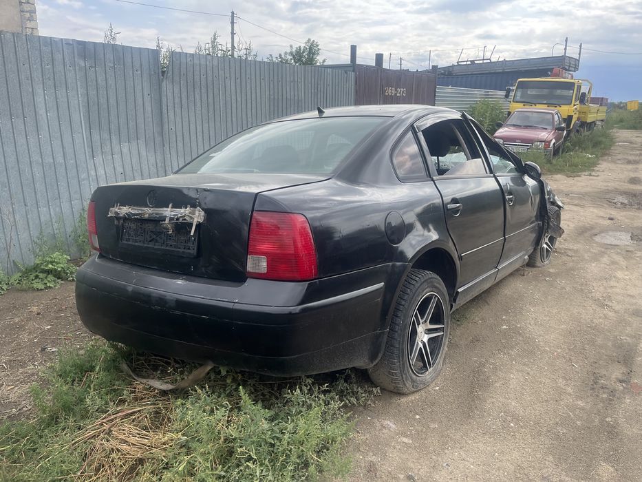В разборе пассат В5