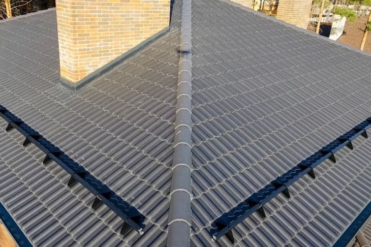 Montaj tigla metalica bilka