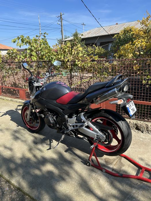 Suzuki Gsr 600 Yoshimura Edition an 2008
