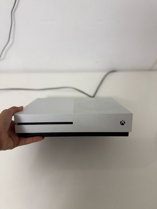Xbox one 2 manete 1 tb