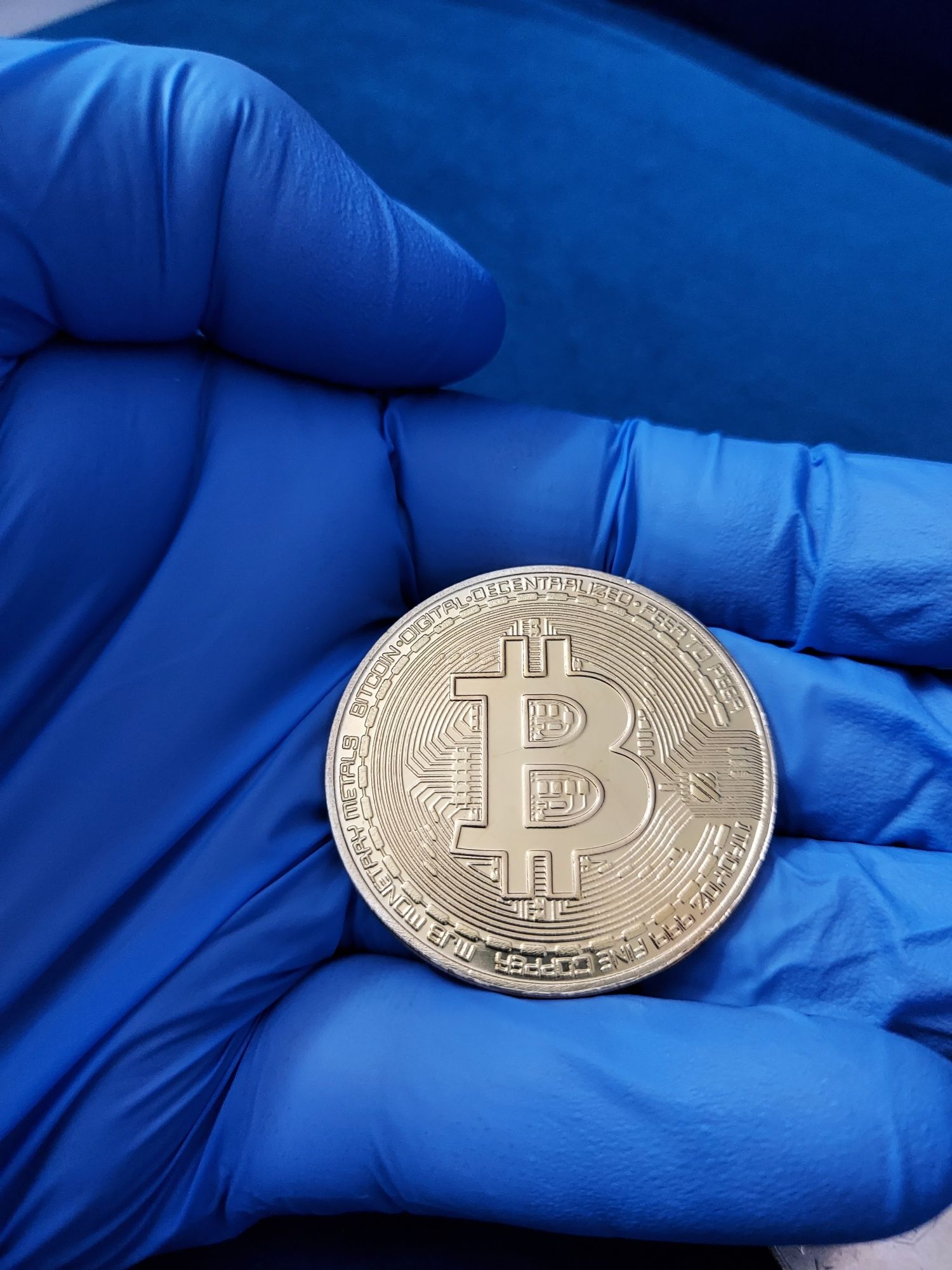 Bitcoin BTC moneda gold crypto cadou