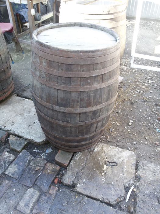 Butoaie braila curate vi le dau umflate numai sa puneti vinul