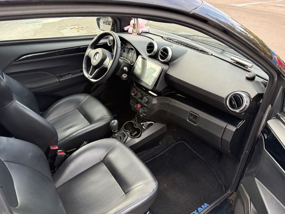 Aixam E Coupe GTi, Webasto, Carplay