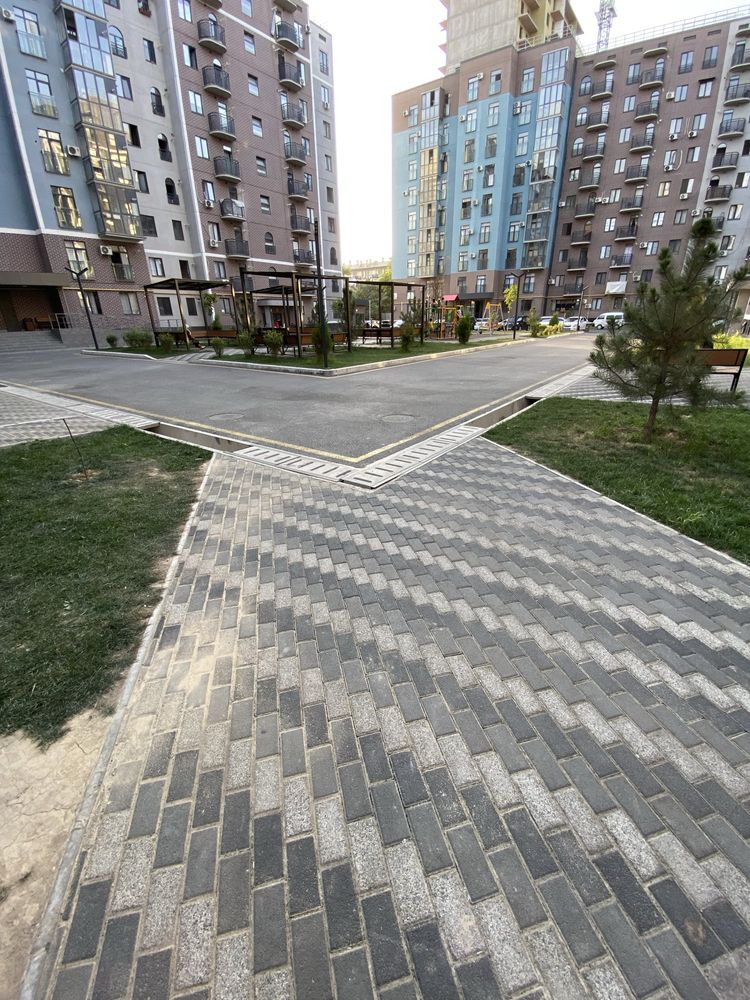 Аренда 2 ком. квартира Новая, Метро (300 м)