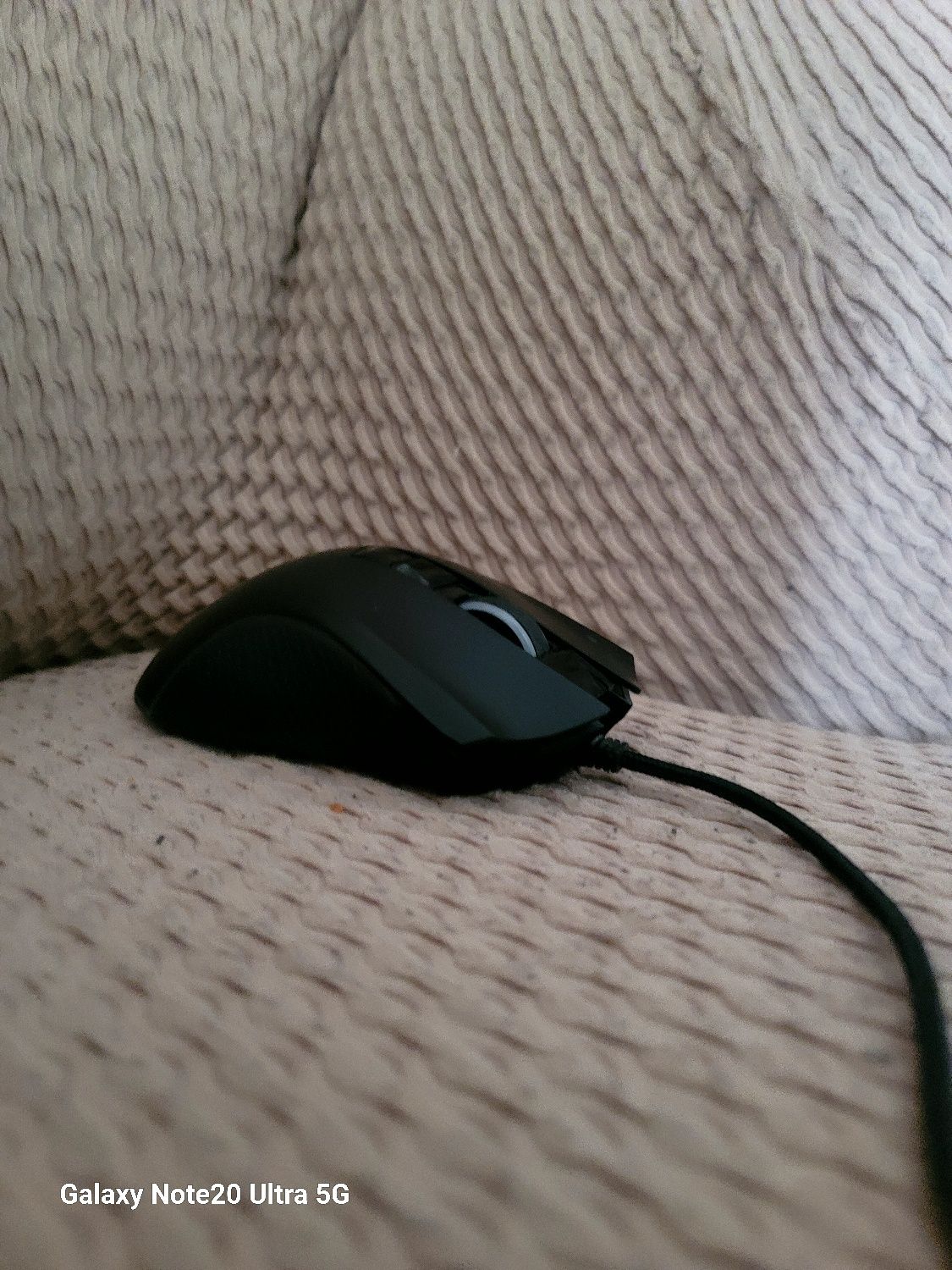Razer  Barracuda