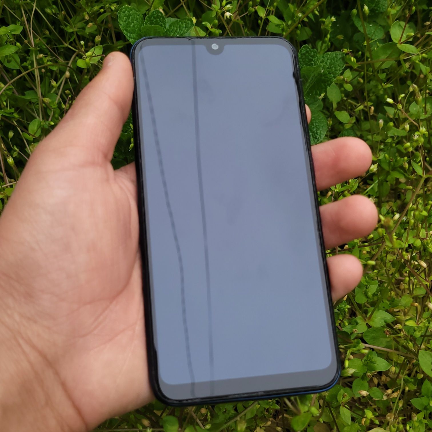 Redmi 7 sotiladi ideal karobkali