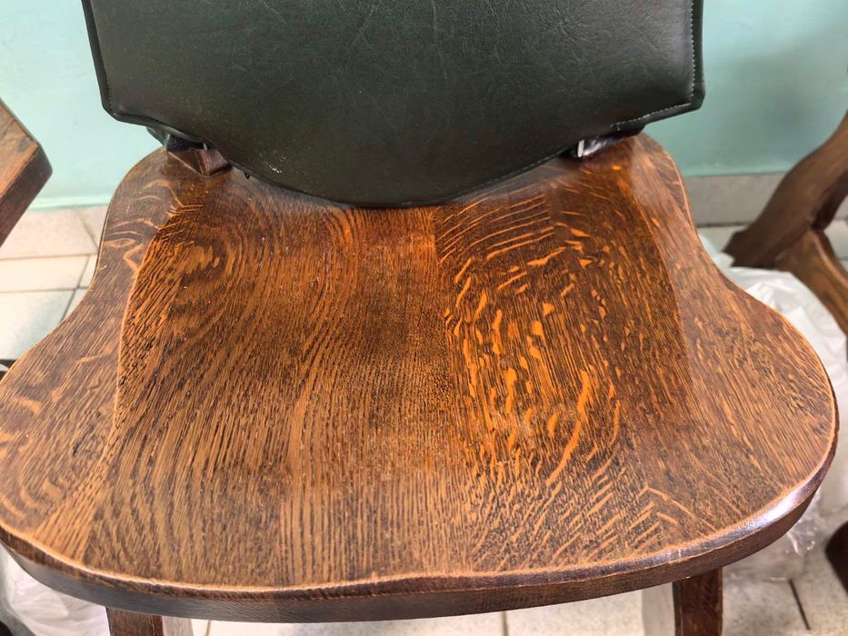 4 масивни Стола от екзотично дърво