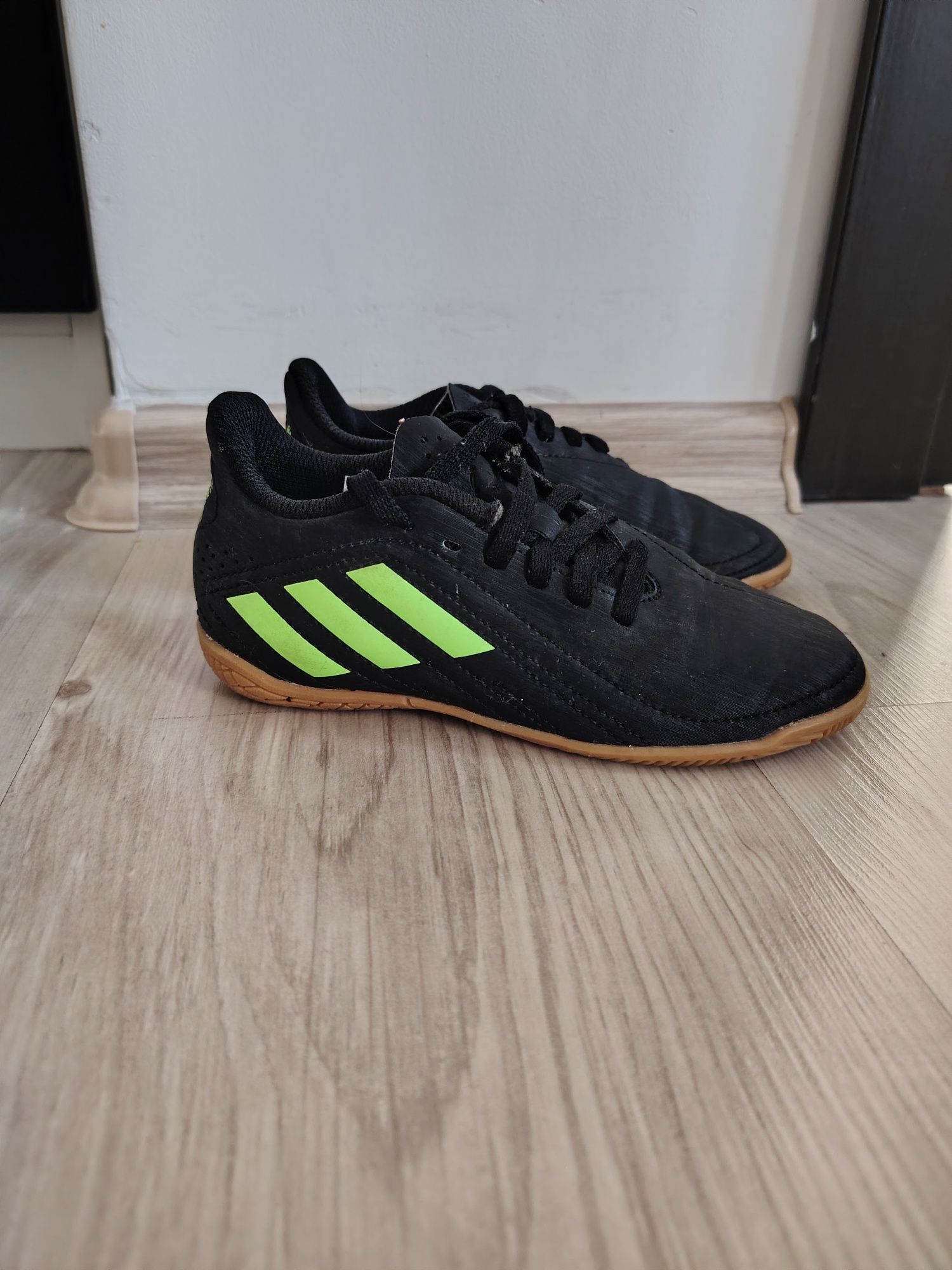 Детски футболни обувки  Adidas Deportivo