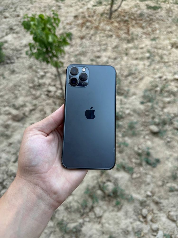 Iphone 11 pro  xotirasi 256 talik yomkosti 70 regioni koreya xolati z