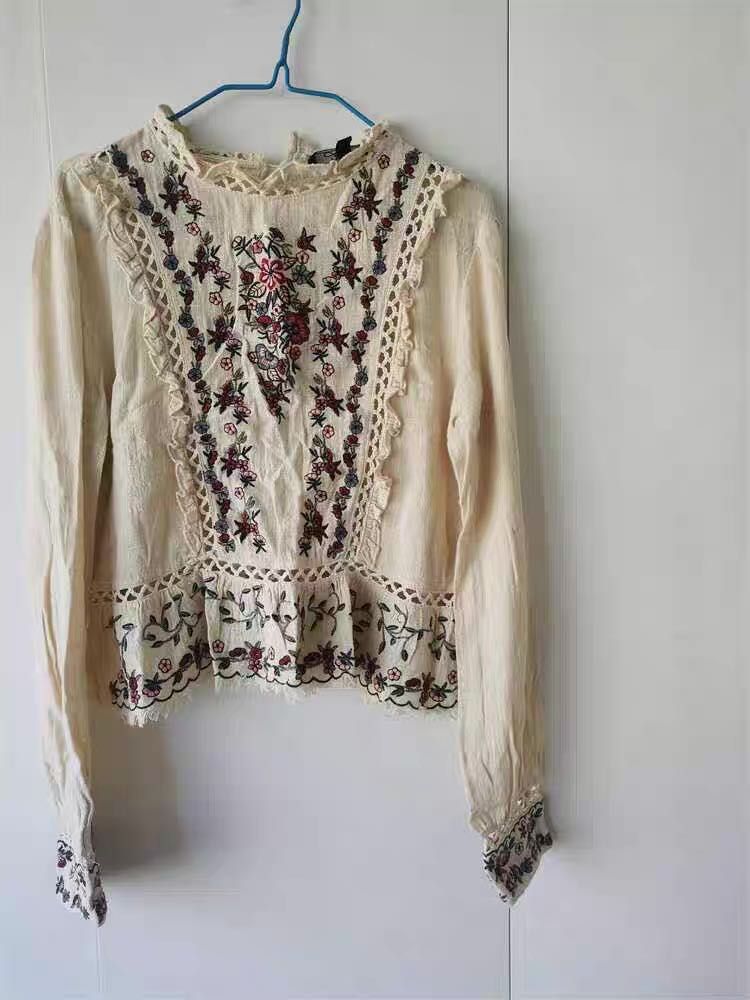Bluza etno cu broderie Zara