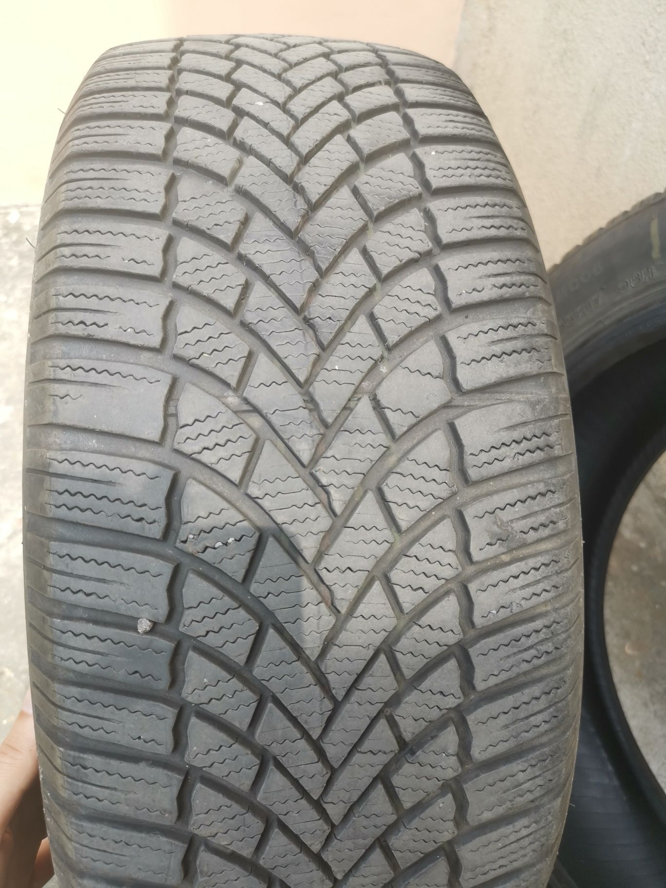 Anvelope iarna 215/55/17 Bridgestone