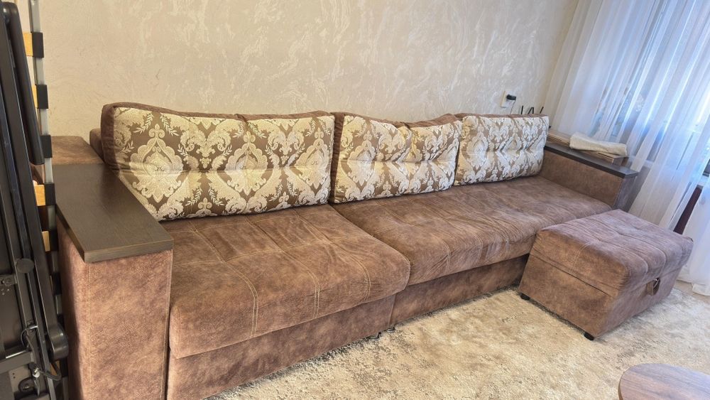 Продам диван 3.5м