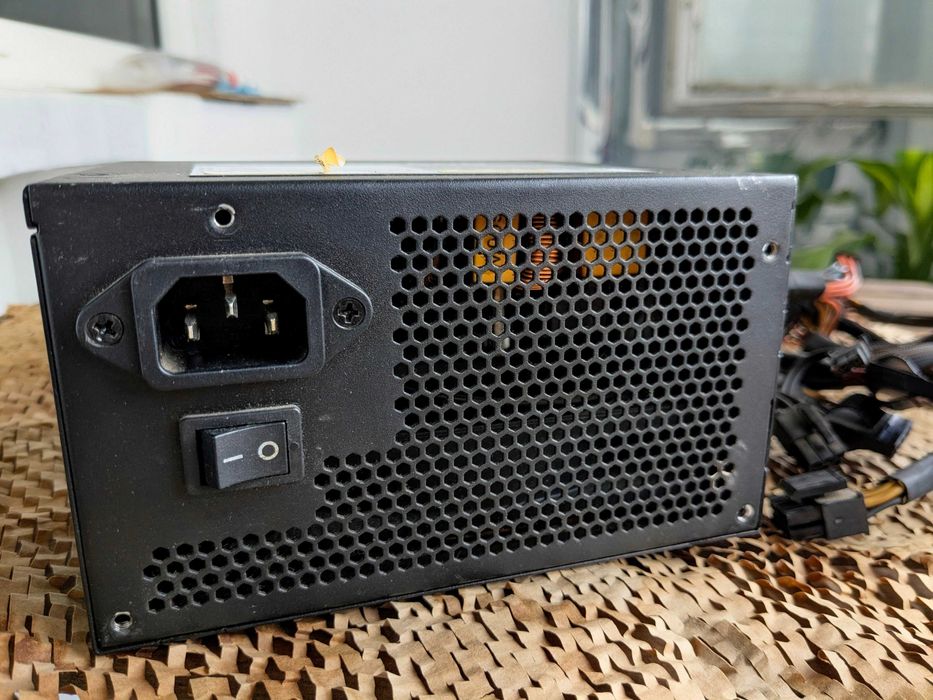 Захранване Corsair CX600 (600W, 80+ bronze)