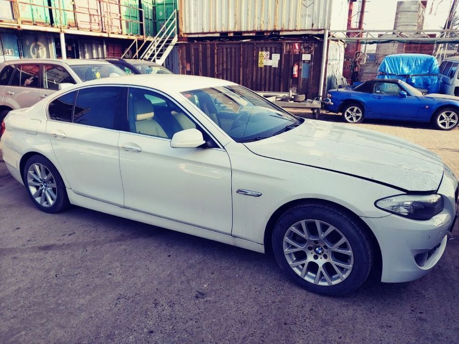 Dezmembrez Bmw 520D F10