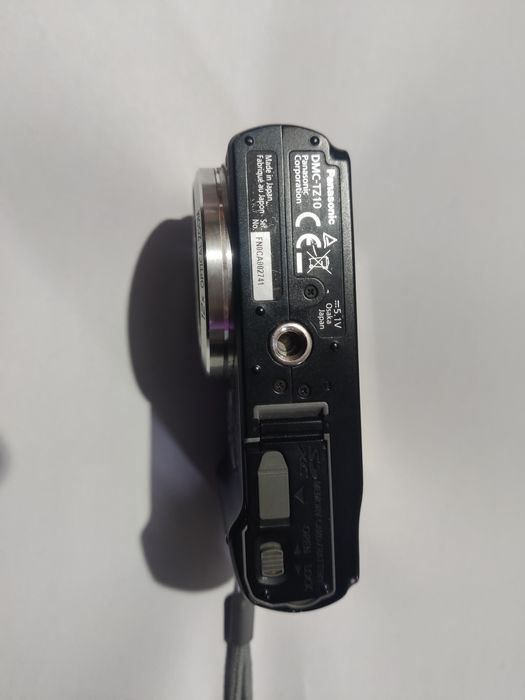 Panasonic Lumix DMC-TZ10