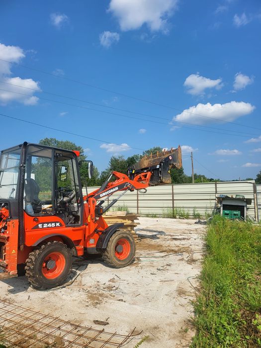 DE VÂNZARE Mini buldoescavator