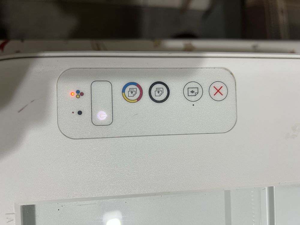 Vand imprimanta color HP Deskjet 2320 second hand