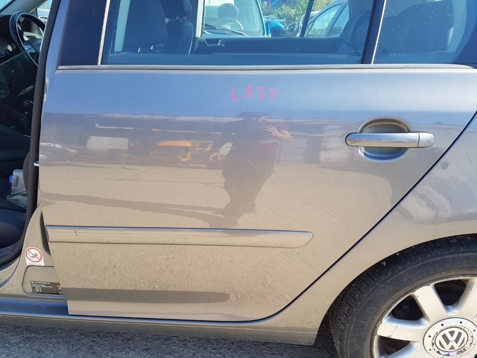 Usa / Portiera Stanga Spate VW Golf 5 Hatchback 2003 - 2009 Cod Culoare LA7T