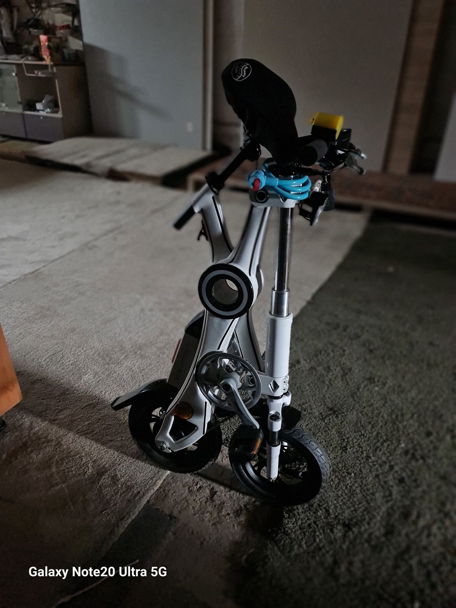 Bicicleta electrica devron pliabila