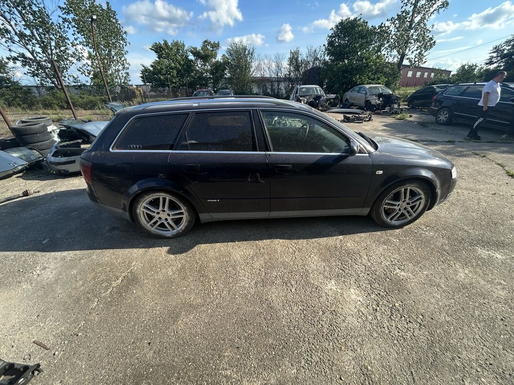 Продавам ауди а4 б6 2.5TDI 163 4x4 на части