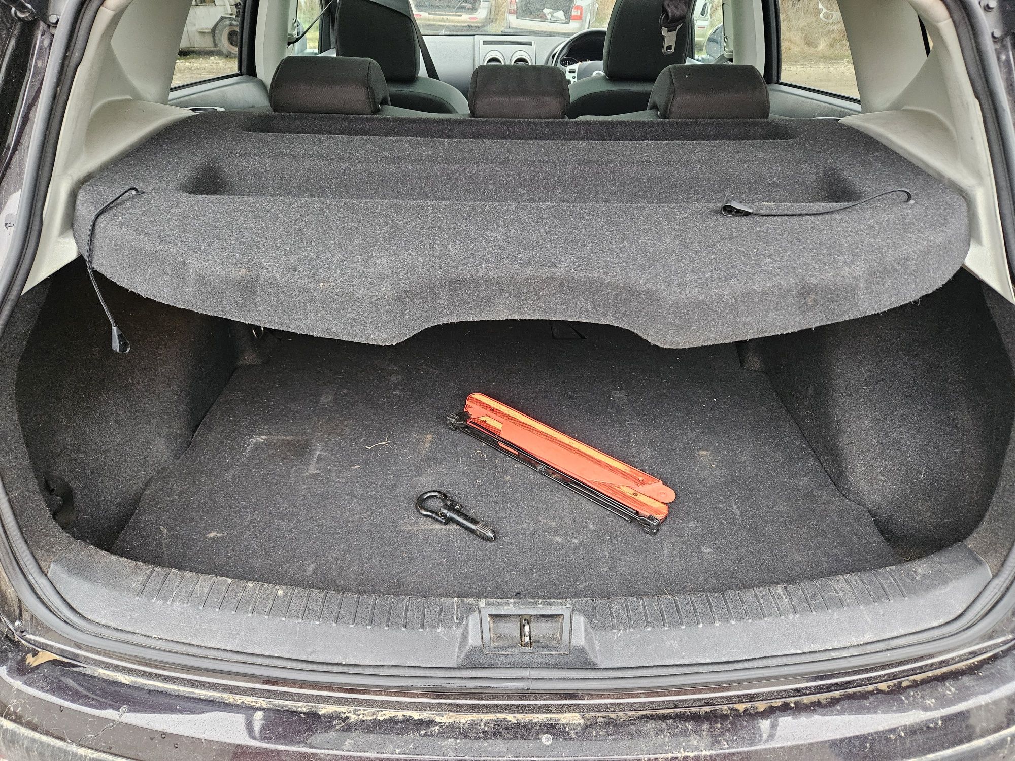 Нисан Къшкак 1.5дци 110к.с на части Nissan Quashqai 1.5dci 110 chasti