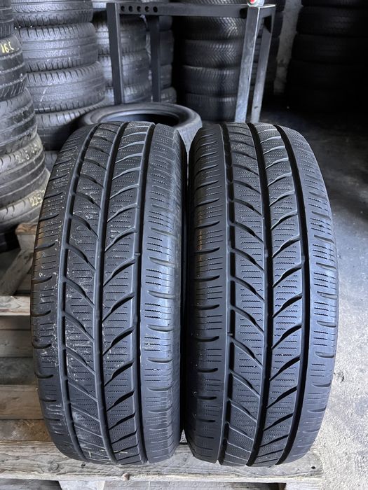 2 anvelope iarna ca NOI 215/70/15 C , Yokohama , 7.9 mm