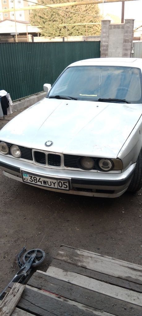 Продам или обмен BMW E34 1990 года