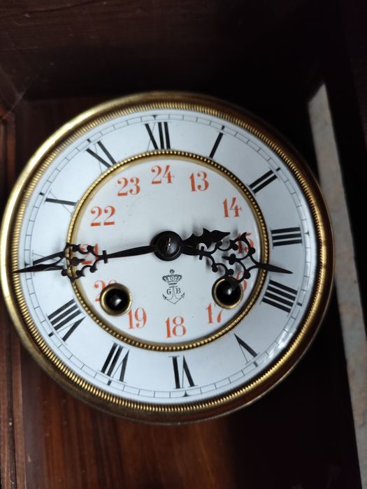 Gustaf beker стенени часовници 150лева