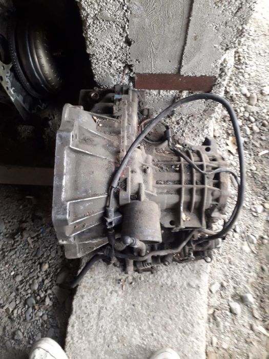 Запчасти на Нисан Примера Р10