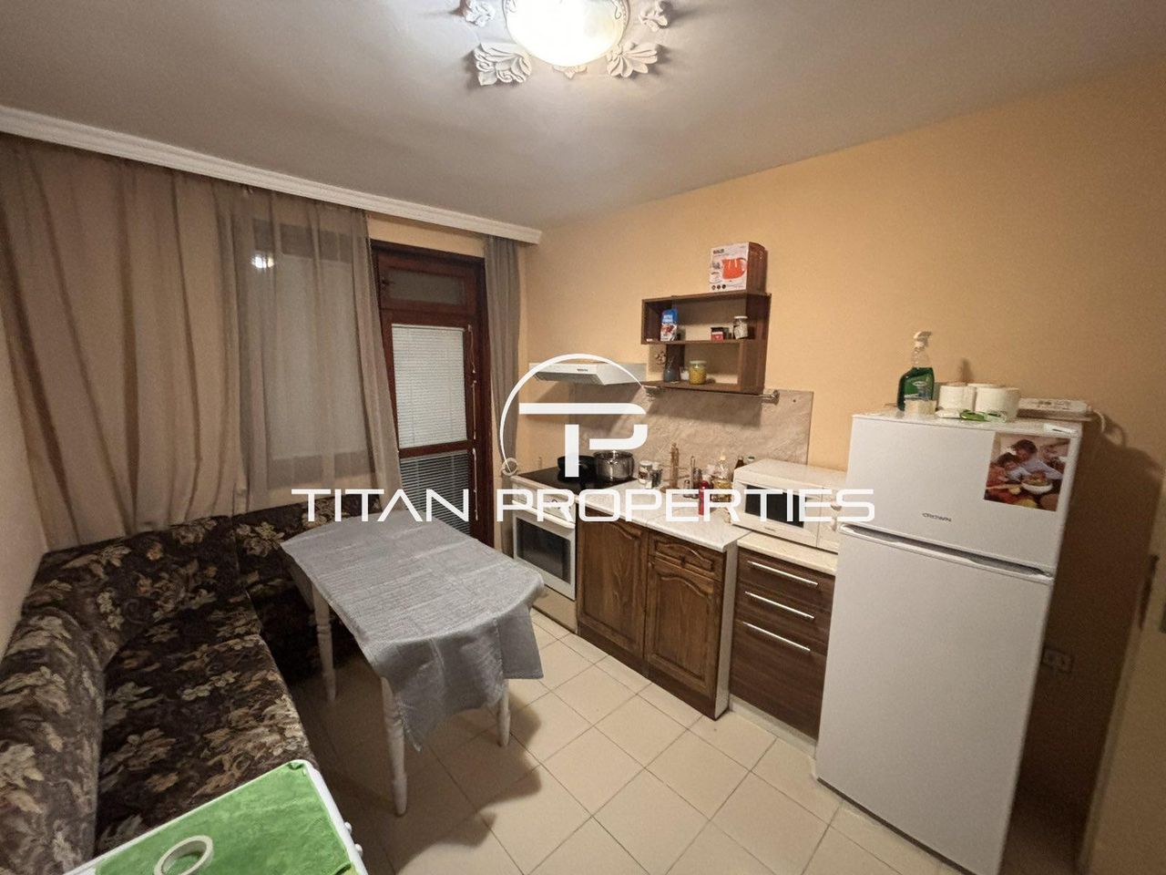 Дава се под наем Тристаен апартамент в Бургас, Лазур - 110 кв.м за 433.5 € - Снимка #4