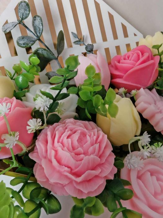 Букет сапунени цветя в плик