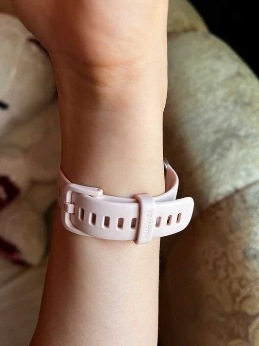 Bratara fitness Huawei Band 8, Android/iOS, silicon, Sakura Pink