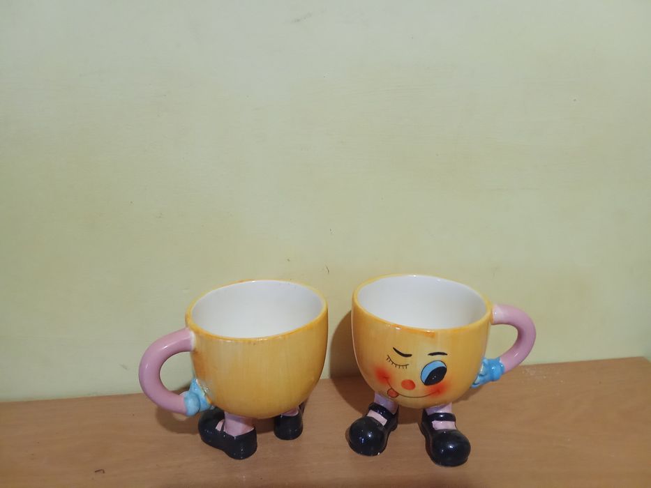 Забавни   чашки .