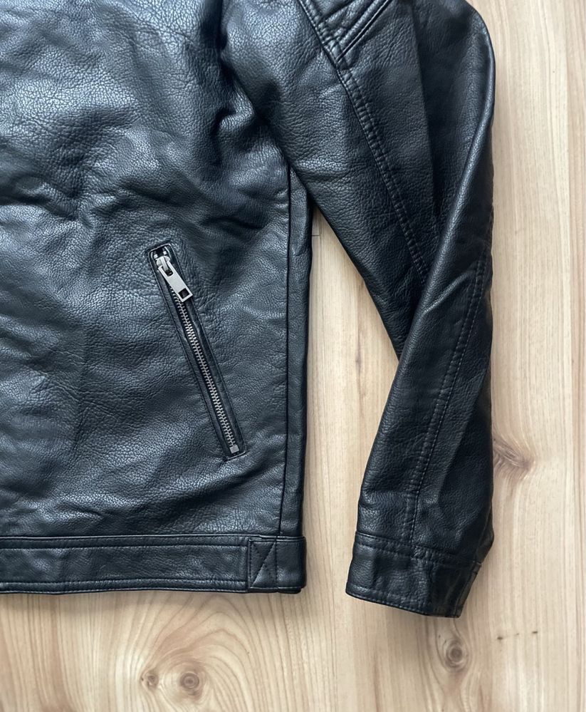 JACK & JONES / мъжко кожено яке L