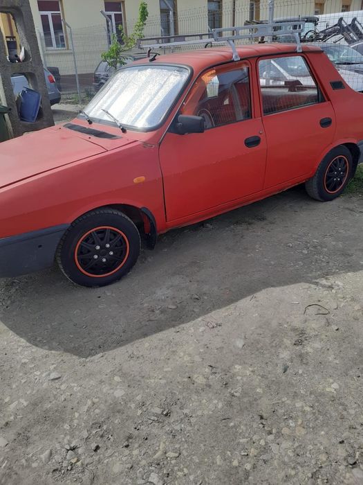 Vând Dacia 1310 anul fabricației 2004