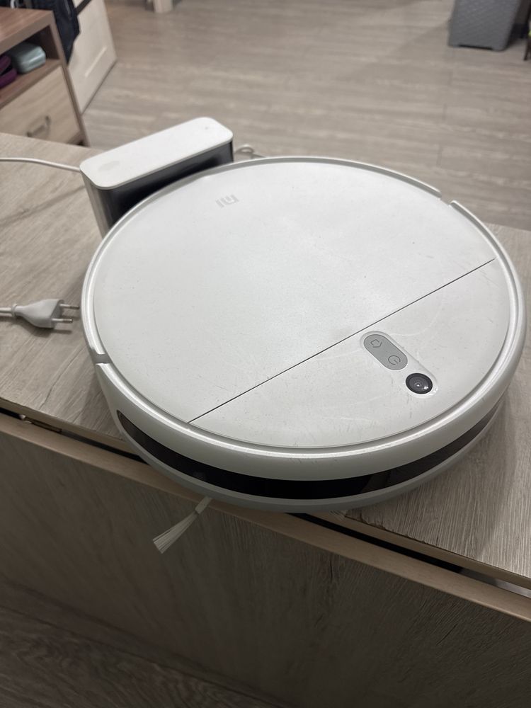 Робот-пылесос Xiaomi Mi Robot Vacuum-Mop 2 Lite