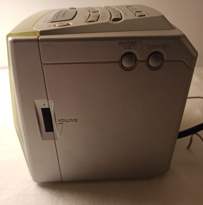 SONY - Boxă wireless portabilă / Radio digital FM+LW+MW ceas alarmă