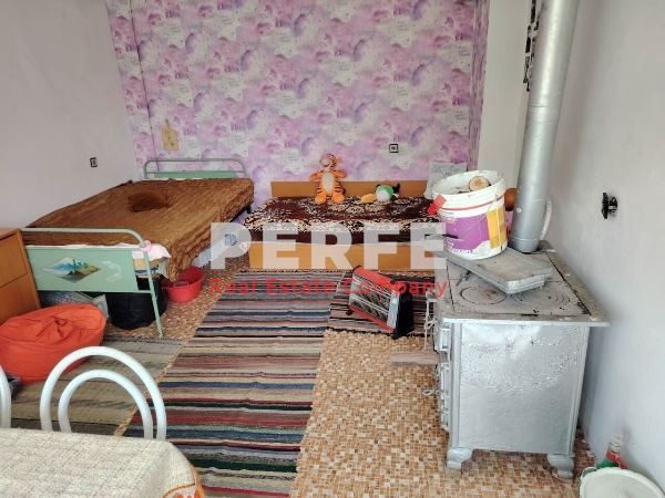 Продава се Къща в с. Вършило, Област Бургас - 45 кв.м за 567 €/кв.м - Снимка #4