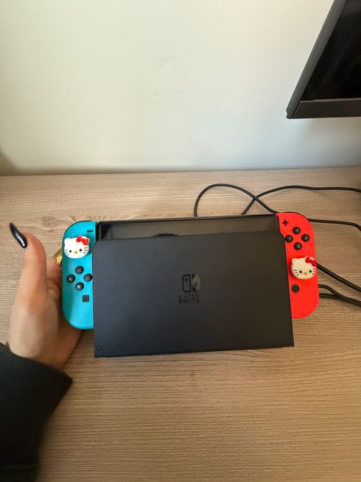 NINTENDO SWITCH |  + Игри & аксесоари