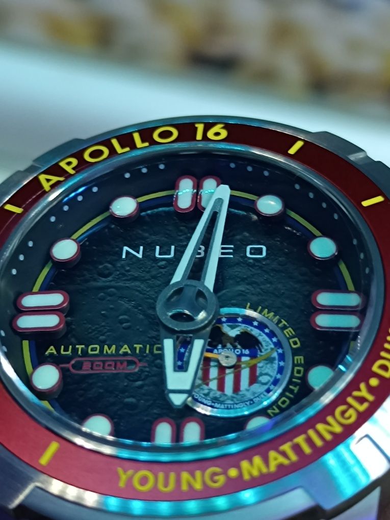 Часовник Nubeo apollo