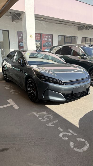 BYD HAN L 601 zapas hod 2025 yil dual mator 4 ta balon tortadi