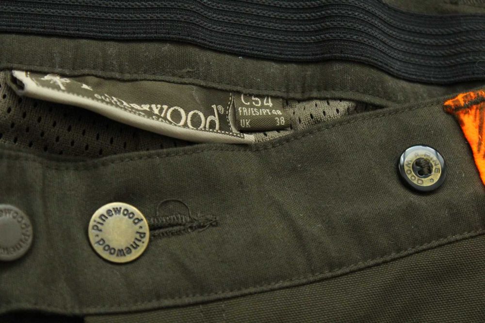 PINEWOOD - водоустойчив ловен панталон, размер 54 (XL)