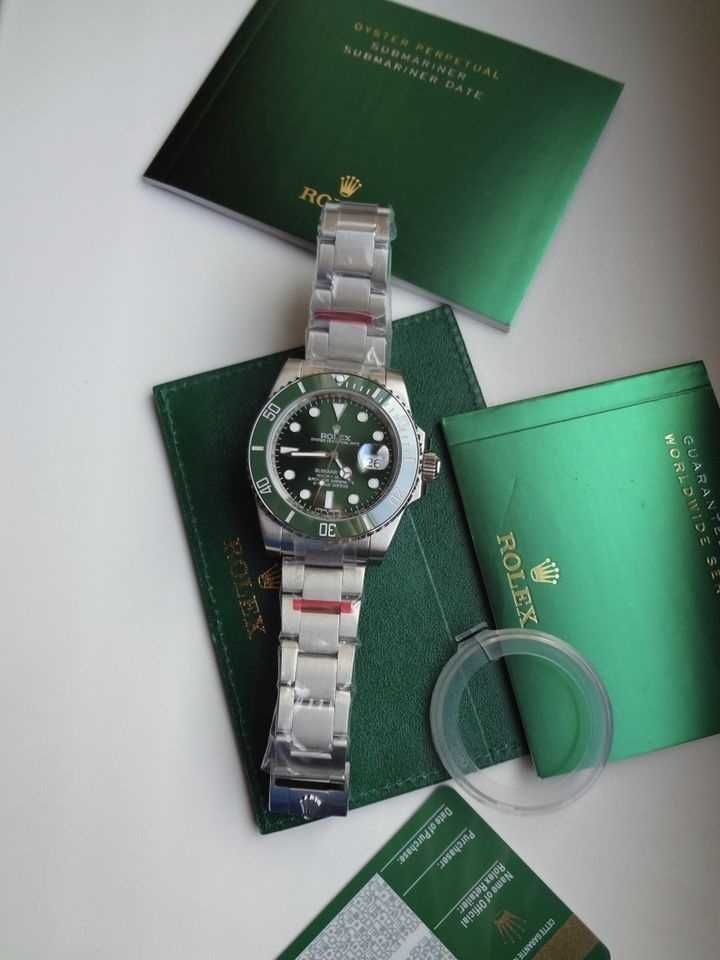 Rolex Submariner Date Hulk 2019