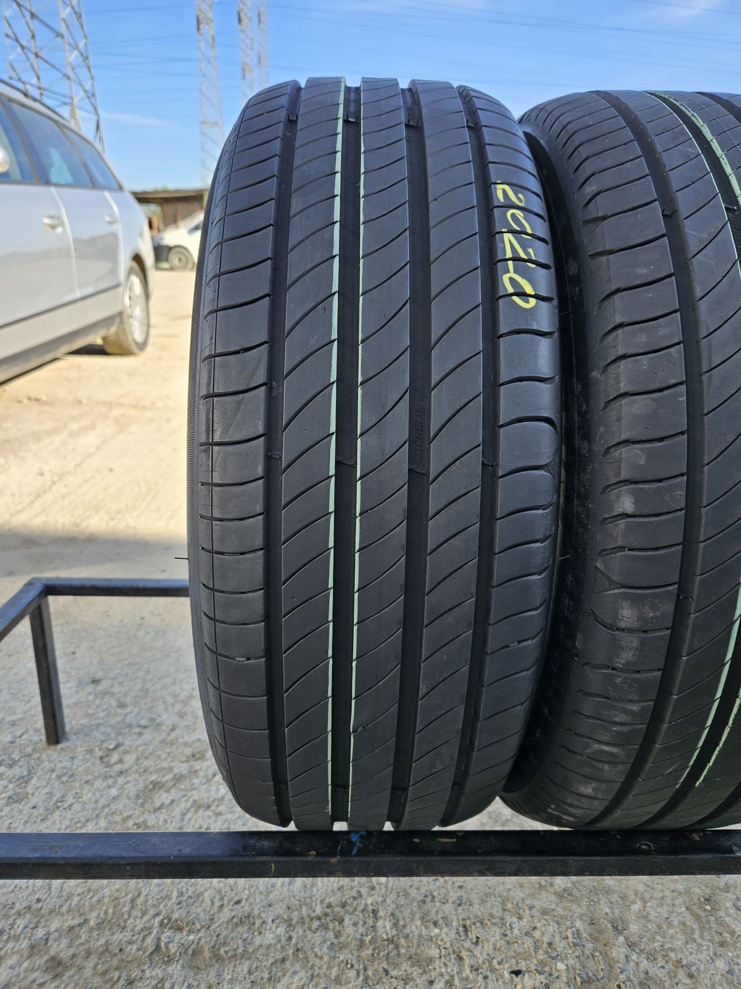 Vând anvelope vară 215/55/17 215/55r17 MICHELIN