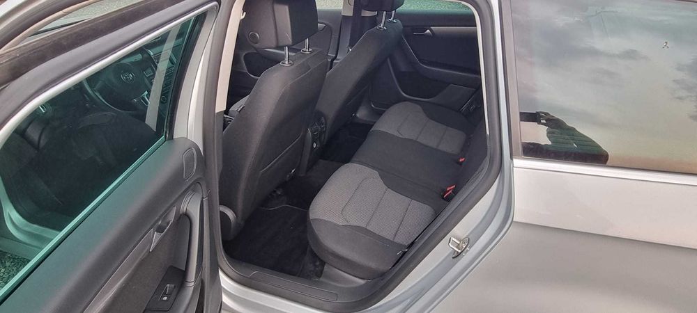 VW Passat 2.0 TDi 140 Cp 2011 Euro 5 Automata Rate sau Cash