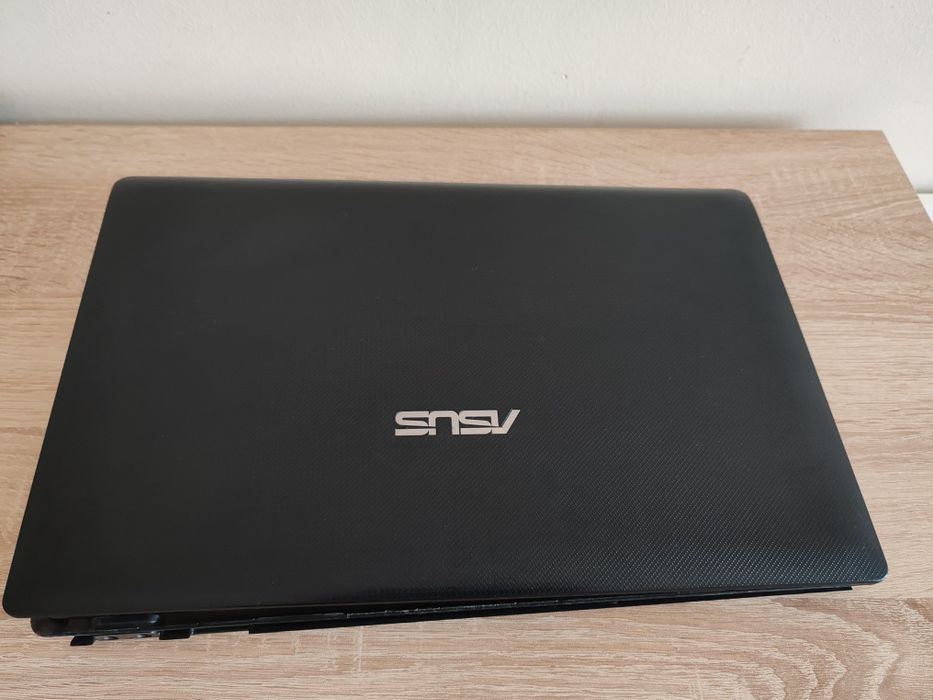 Лаптоп ASUS за части