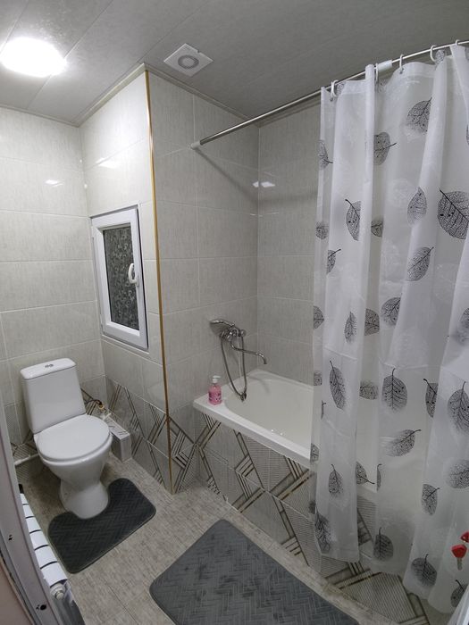 Продается  квартира 1/4/4